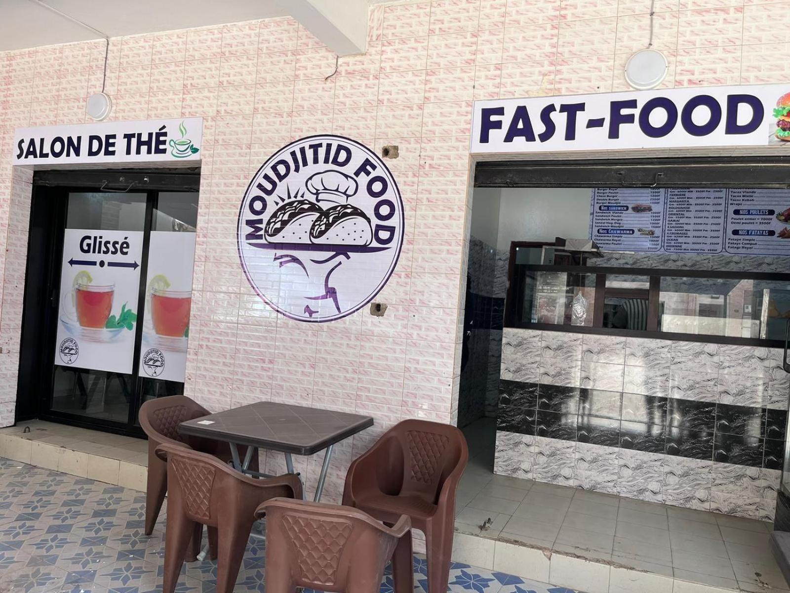 Appartement Spacieux Chez Keur Matou - F2 داكاغْ المظهر الخارجي الصورة